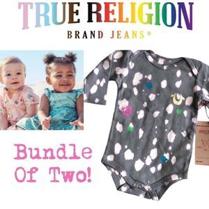 New True Religion Bundle of 2 Long Sleeve Baby Girl Onesies 12-18 Months